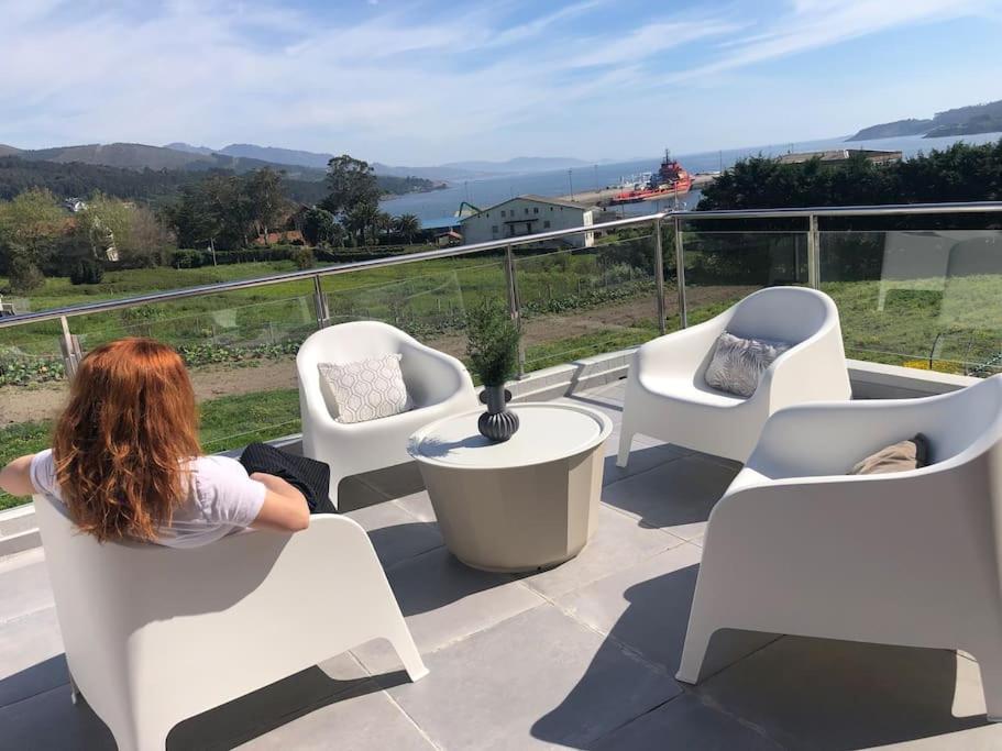 A Neida Casa Con Terraza Con Vistas Al Mar Villa Cee Eksteriør billede